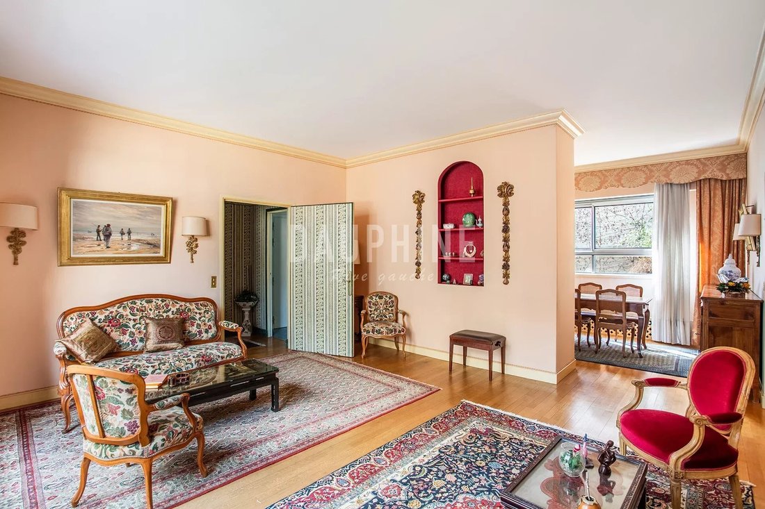 Apartment in Saint Thomas d'Aquin, Paris 7e Arrondissement, Paris 5 - 17663859