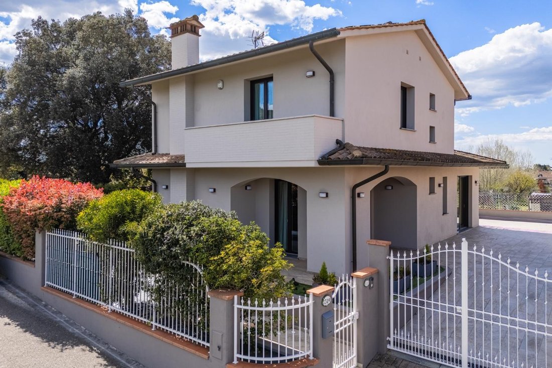 House in Il Romito, Pontedera, Tuscany 2 - 17665621