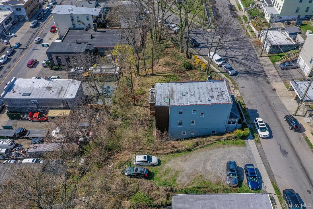 House in Yonkers, New York, United States 4 - 17665461
