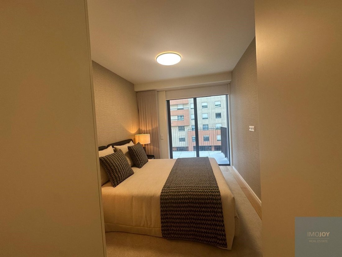 Apartment in Santa Marinha e Sao Pedro da Afurada, Porto District, Portugal 3 - 16329537