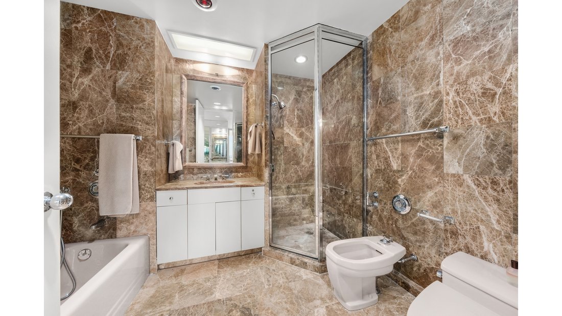 Condo in New York, New York, United States 5 - 17319265