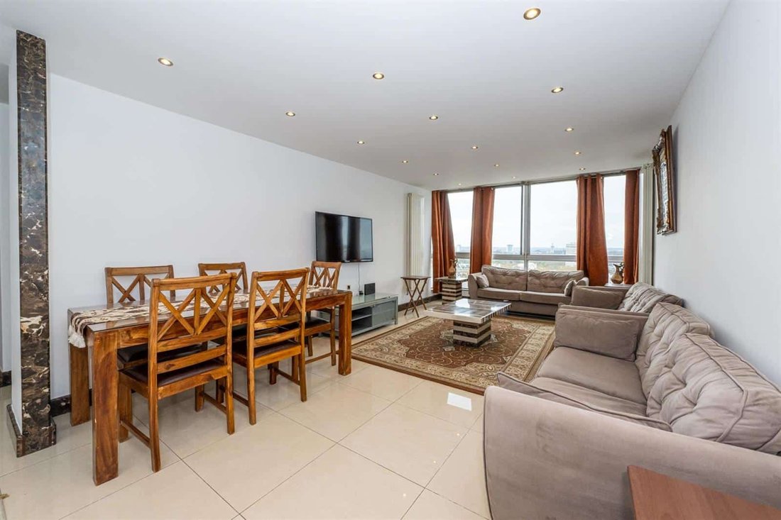 Apartment in Hyde Park, Westminster, England 1 - 17665298