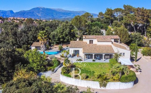 Villa in Valbonne, Provence-Alpes-Côte d'Azur, France 1