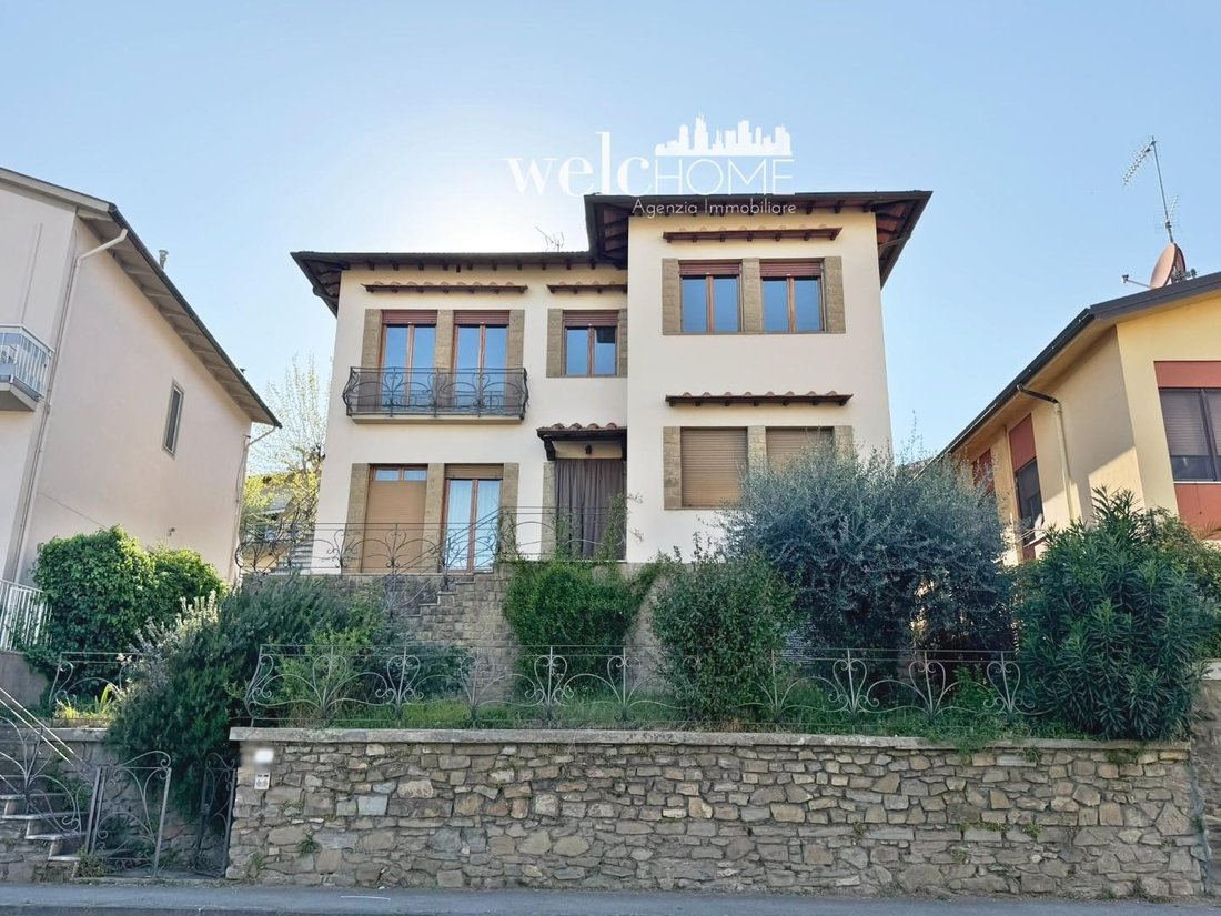 Villa in High Hills - Low Hills - Crucifix, Signa, Tuscany 1 - 17665668