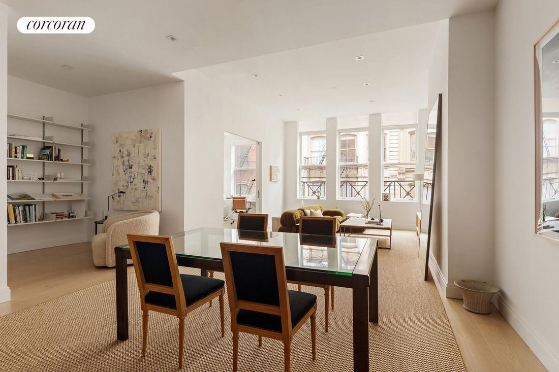 House in New York, New York, United States 2 - 17662223