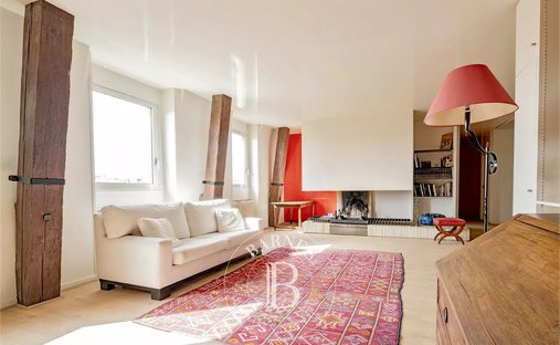 Apartment in Grand Parc-Chartrons-Paul Doumer, Bordeaux, France 1