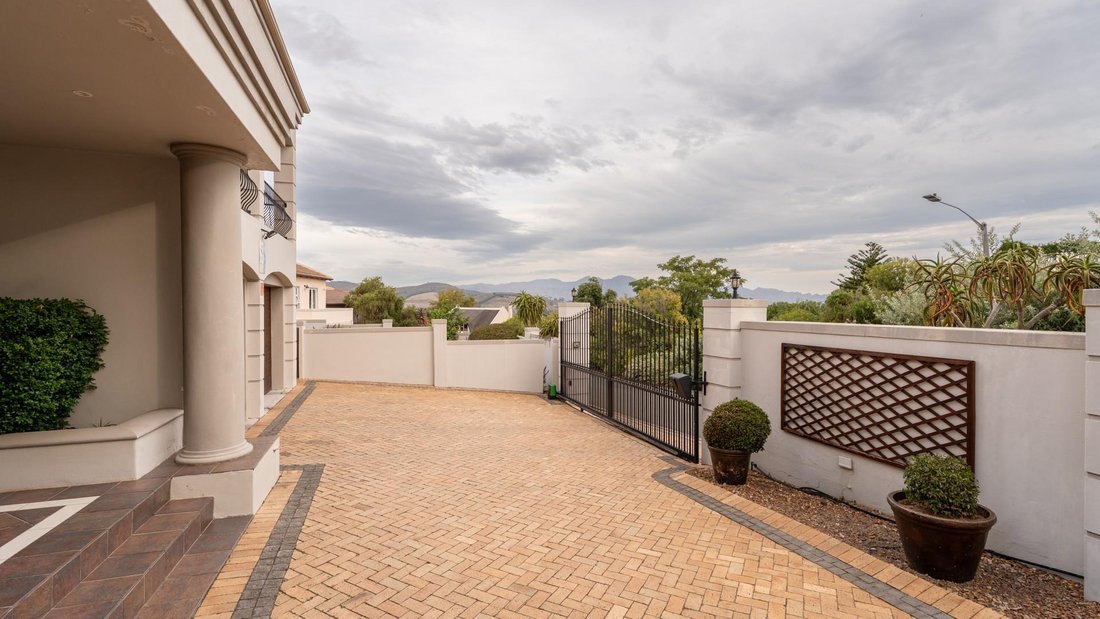 House in Golden Hill, Cape Town, Western Cape 5 - 17667040