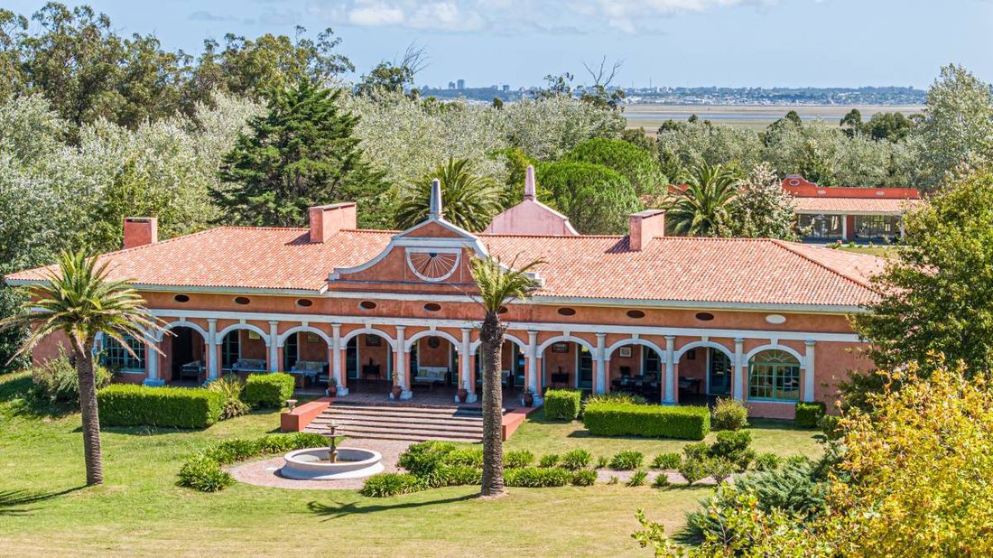 Farm Ranch in El Tesoro, Maldonado Department, Uruguay 1 - 17666913