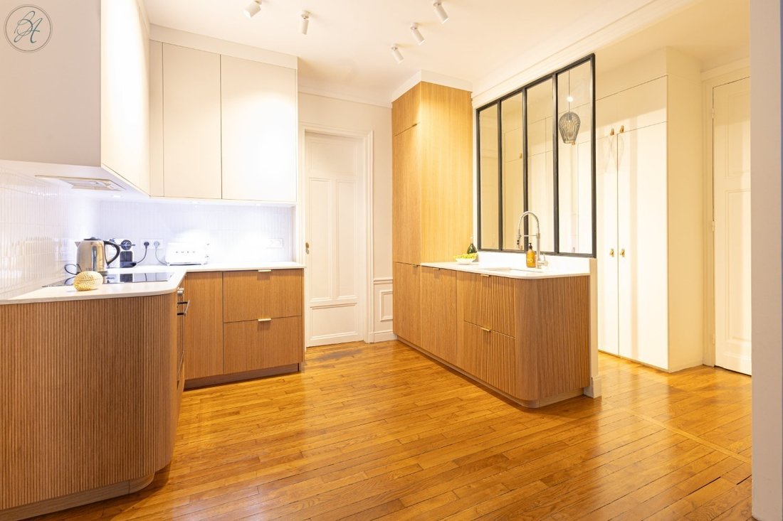 Apartment in Pereire-Malesherbes, Paris 17e Arrondissement, Paris 5 - 17663316