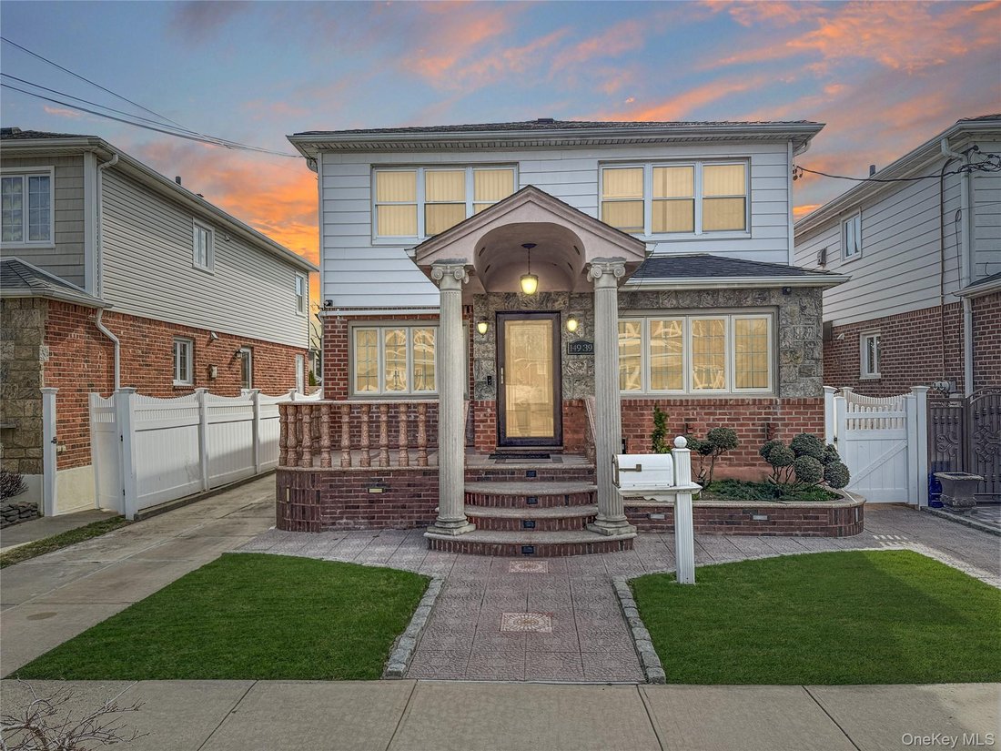 House in New York, New York, United States 2 - 17484512