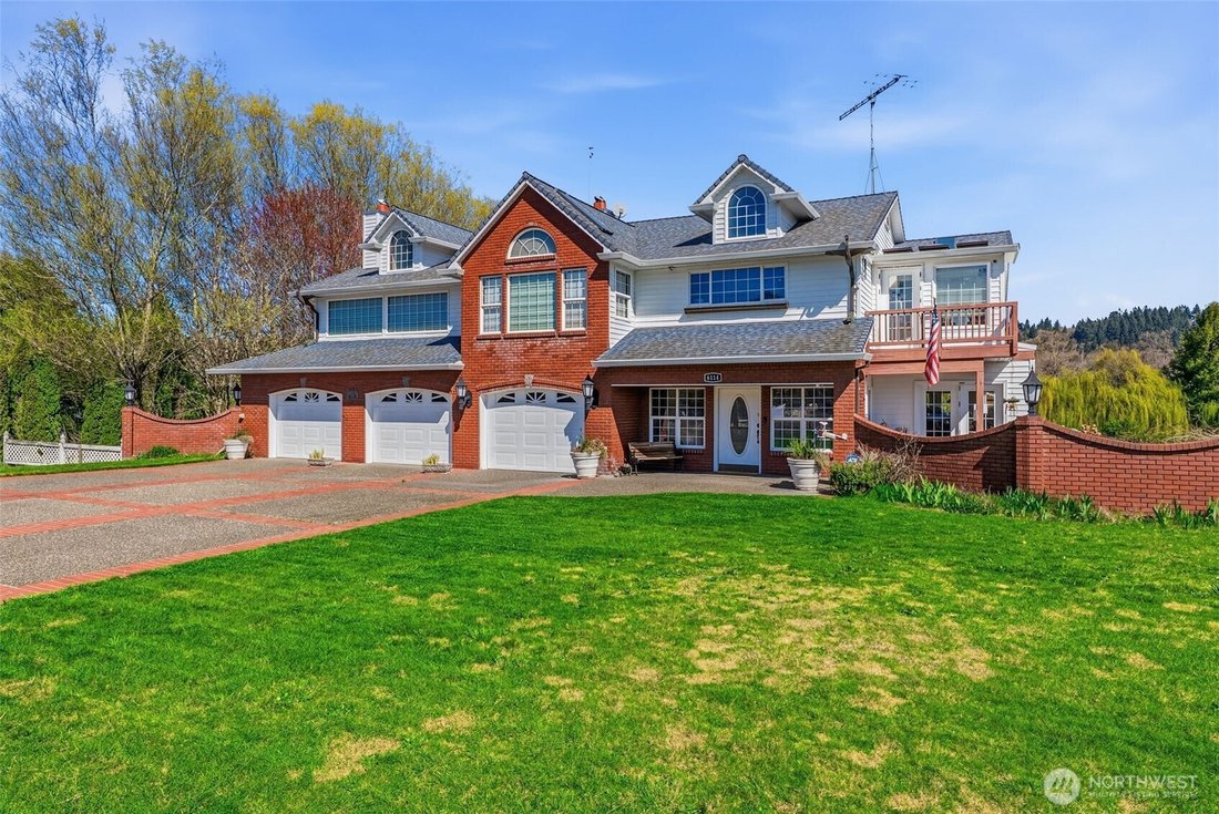 House in Longview, Washington, United States 2 - 17666790