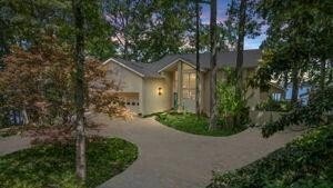 House in Buchanan, Tennessee, United States 2 - 17666232