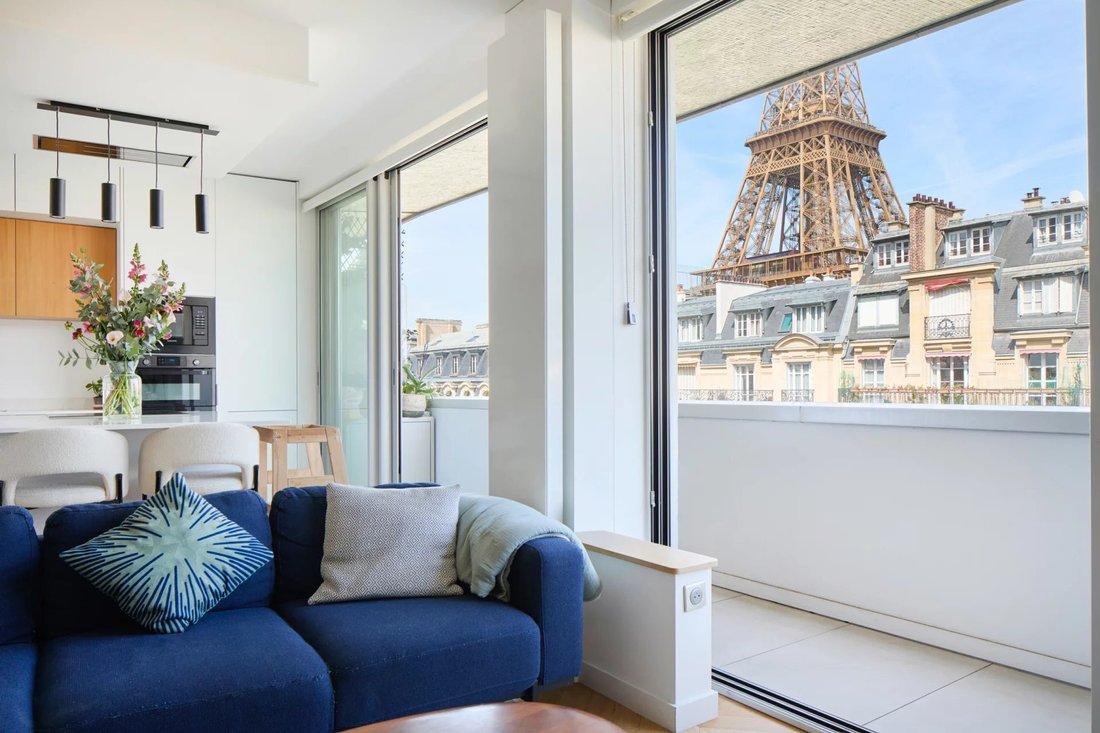 Apartment in Dupleix-Motte Picquet, Paris 15e Arrondissement, Paris 3 - 17662743