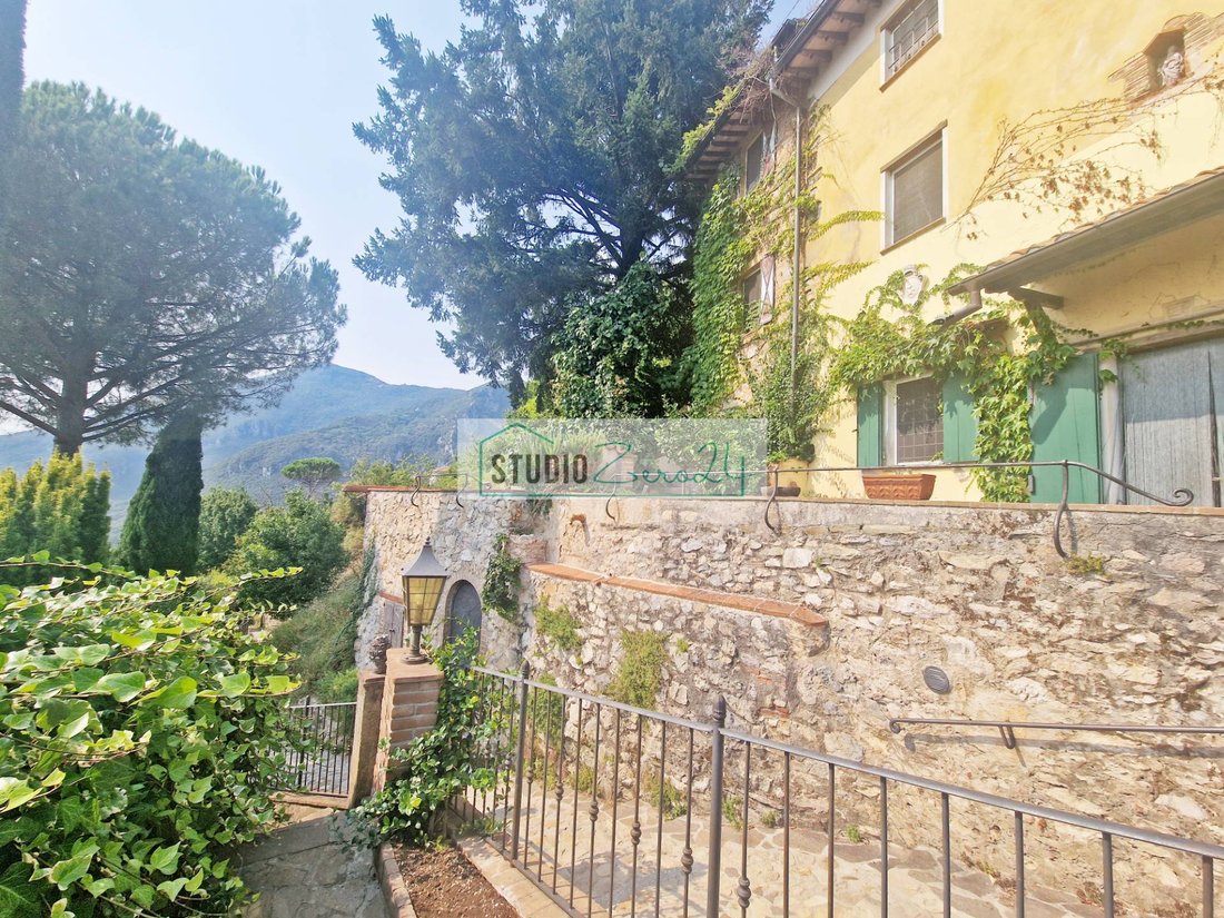 House in Camaiore, Tuscany, Italy 2 - 17667537