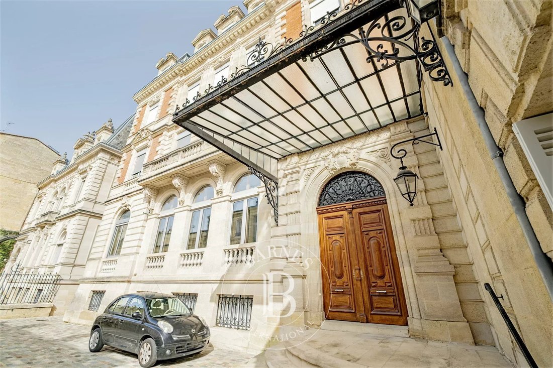 Apartment in Grand Parc-Chartrons-Paul Doumer, Bordeaux, France 4 - 17663793