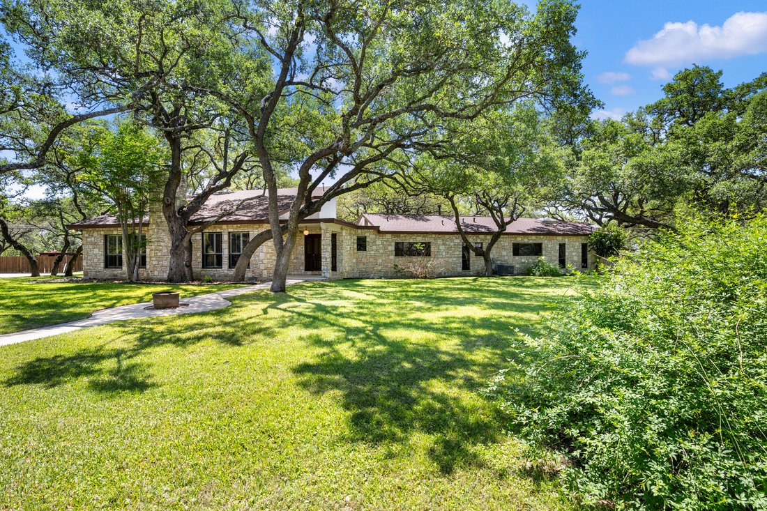 House in San Antonio, Texas, United States 2 - 17666932