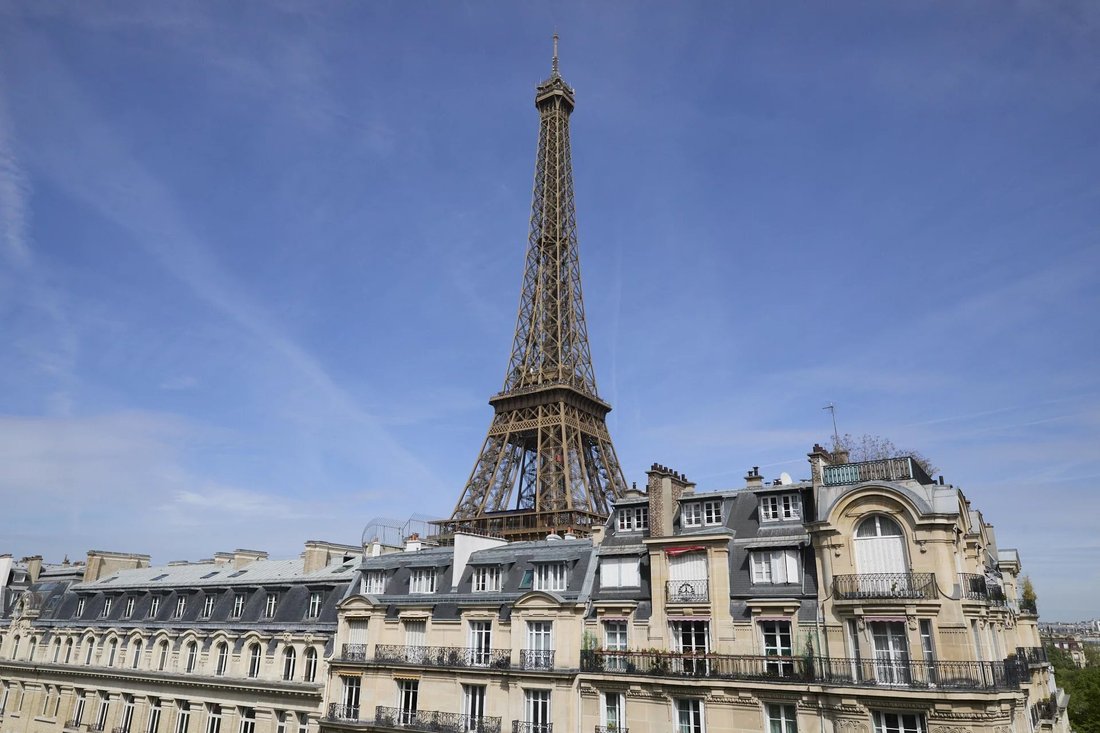 Apartment in Dupleix-Motte Picquet, Paris 15e Arrondissement, Paris 1 - 17662743