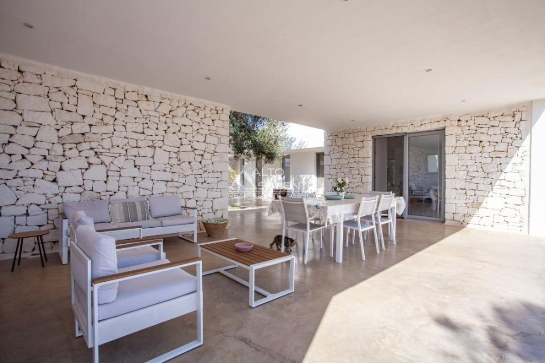 Villa in San Vito dei Normanni, Apulia, Italy 1 - 17665448