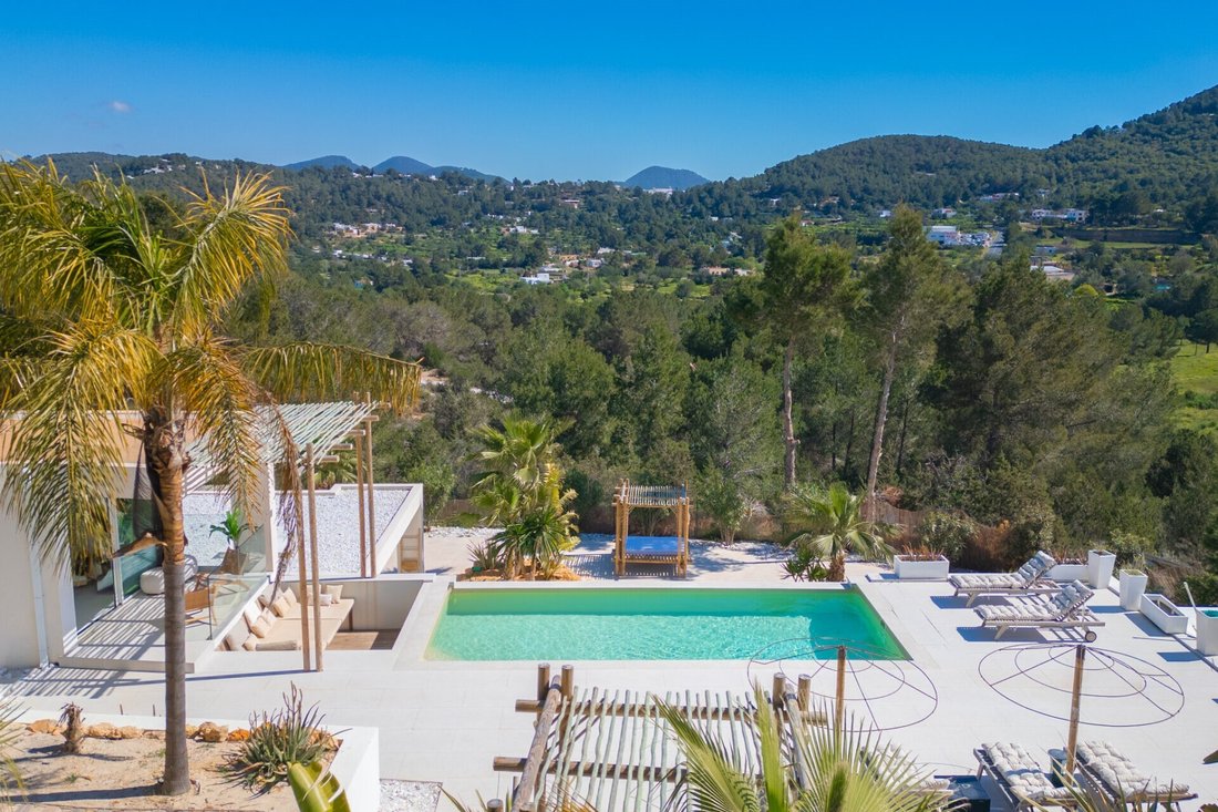 Villa in Sant Josep de sa Talaia, Balearic Islands, Spain 2 - 17666959