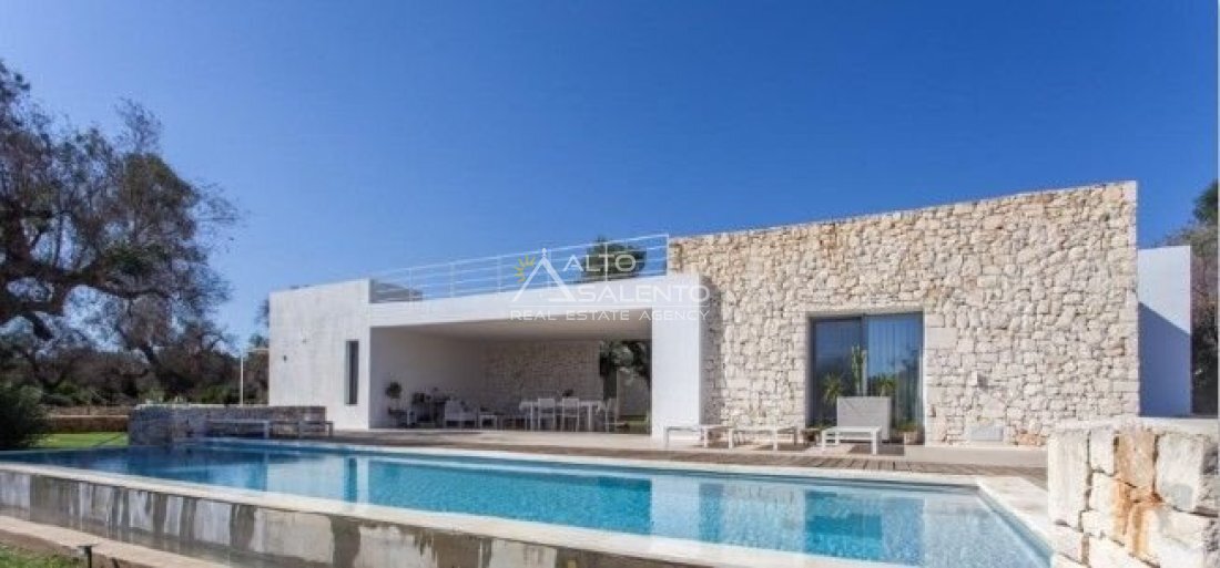 Villa in San Vito dei Normanni, Apulia, Italy 2 - 17665448