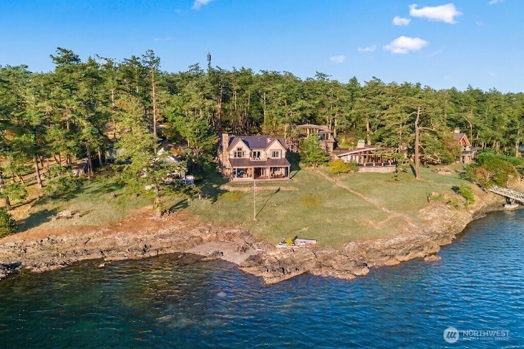 House in Friday Harbor, Washington, United States 1 - 17666792