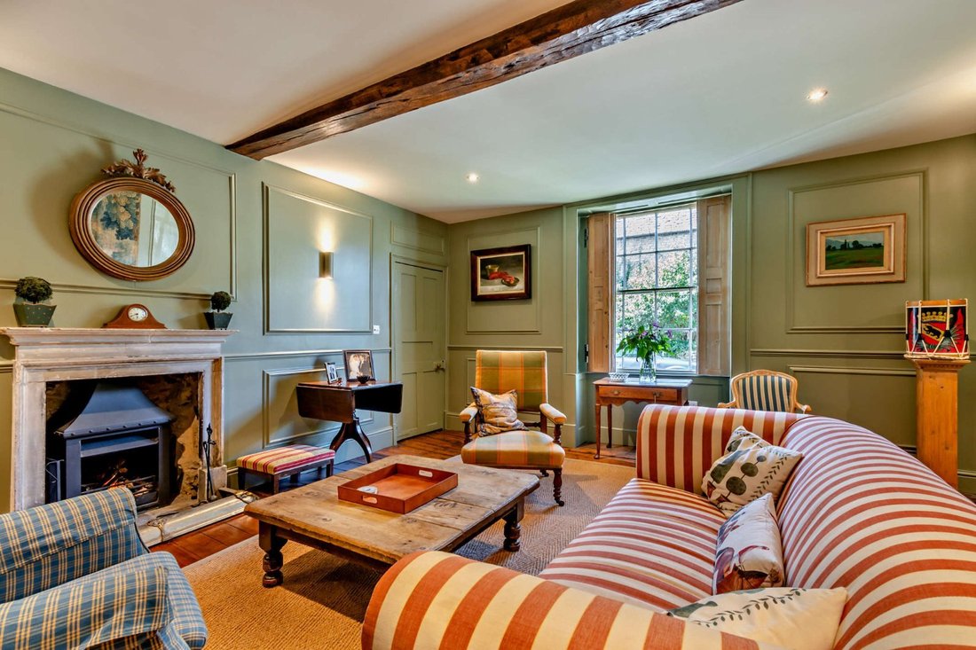 House in Wootton, England 2 - 17663554