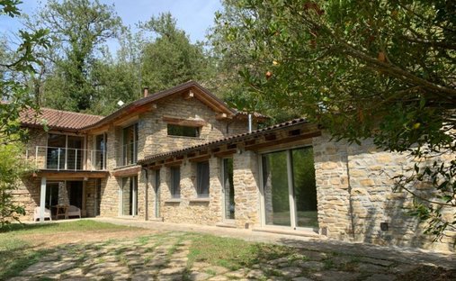 Villa in Cortemilia, Piedmont, Italy 1