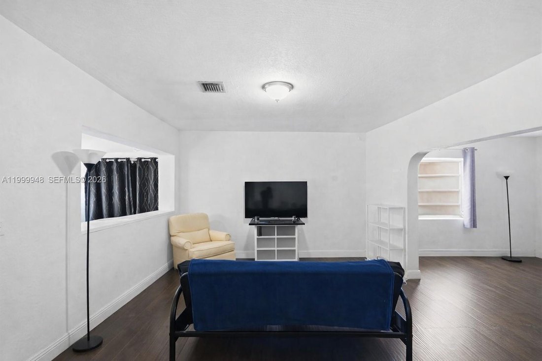 House in Miami, Florida, United States 4 - 17665169