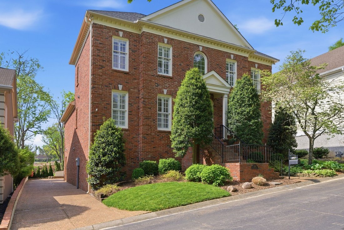 House in Forest Hills, Tennessee, United States 2 - 17666219