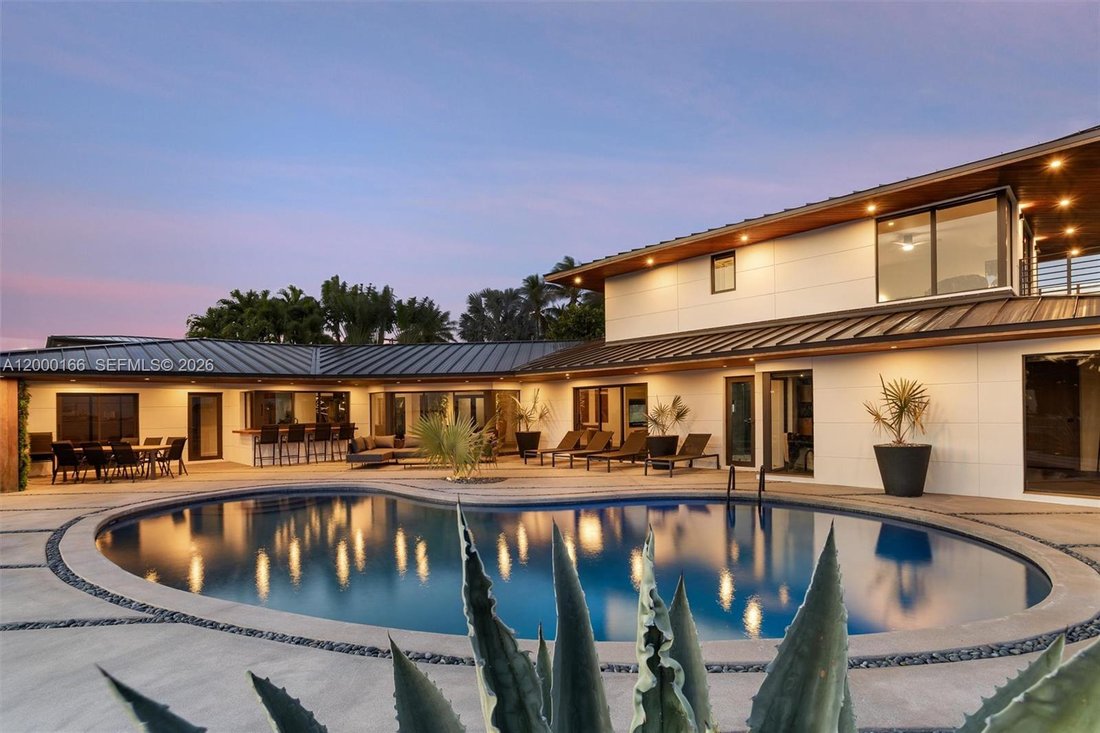 House in North Miami Beach, Florida, United States 2 - 17665212
