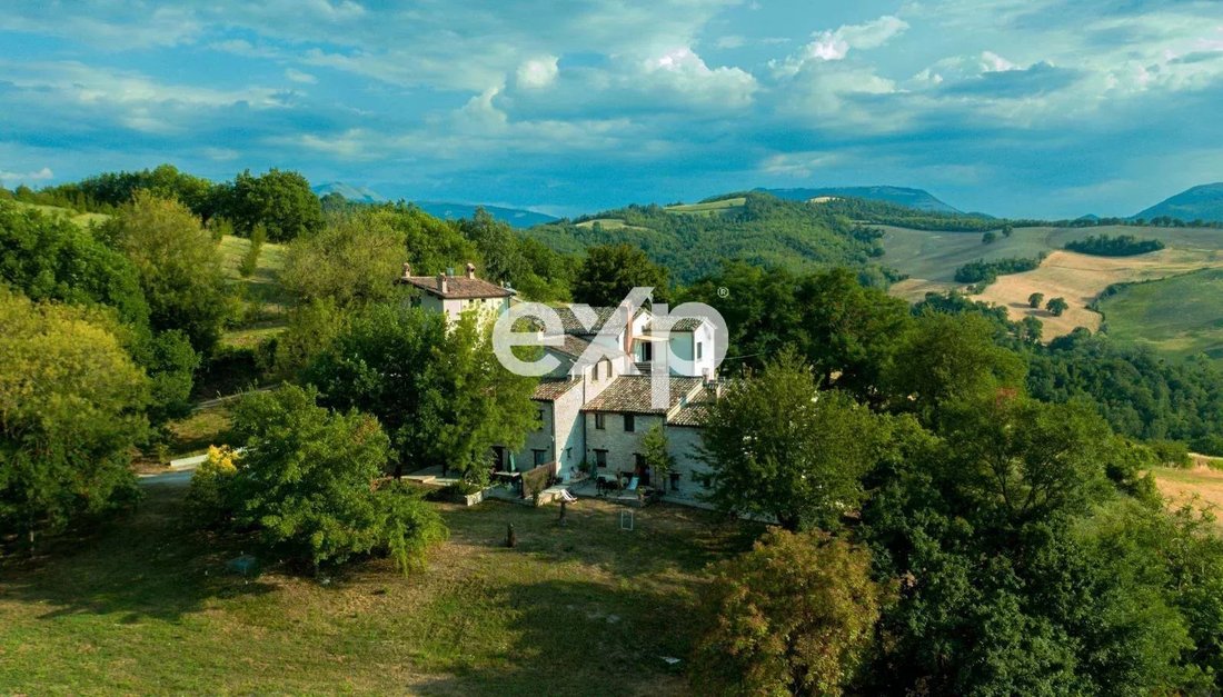 Estate in Cagli, Marche, Italy 2 - 17663364