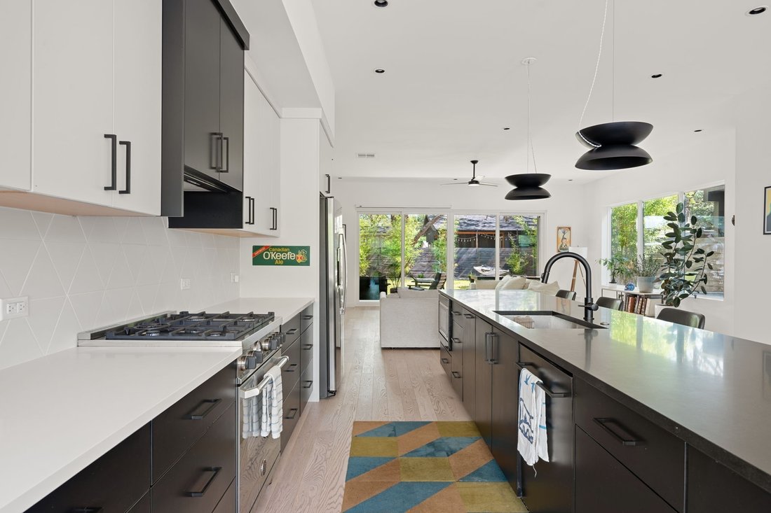 Apartment in Austin, Texas, United States 5 - 17663081