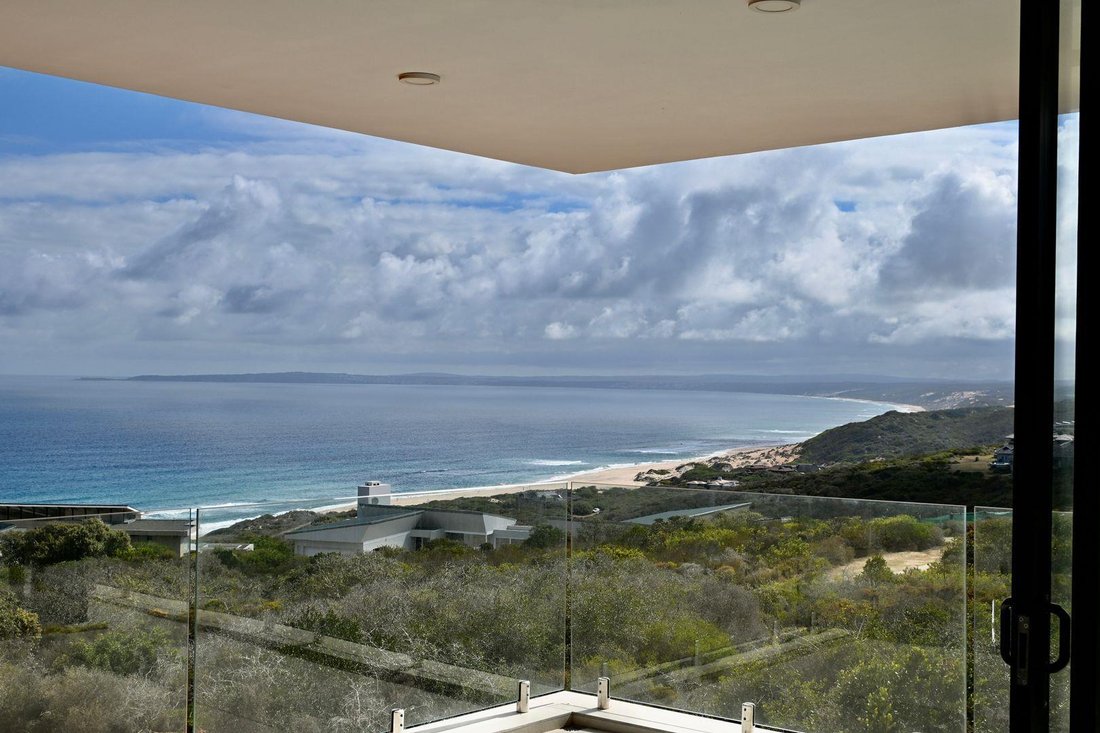 House in Moquini Coastal Estate, Western Cape, South Africa 2 - 17666695