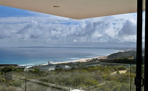 House in Moquini Coastal Estate, Western Cape, South Africa 1