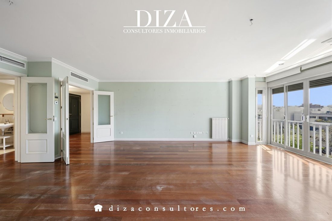 Appartamento a Tetuán, Madrid, Spagna 2 - 17663748