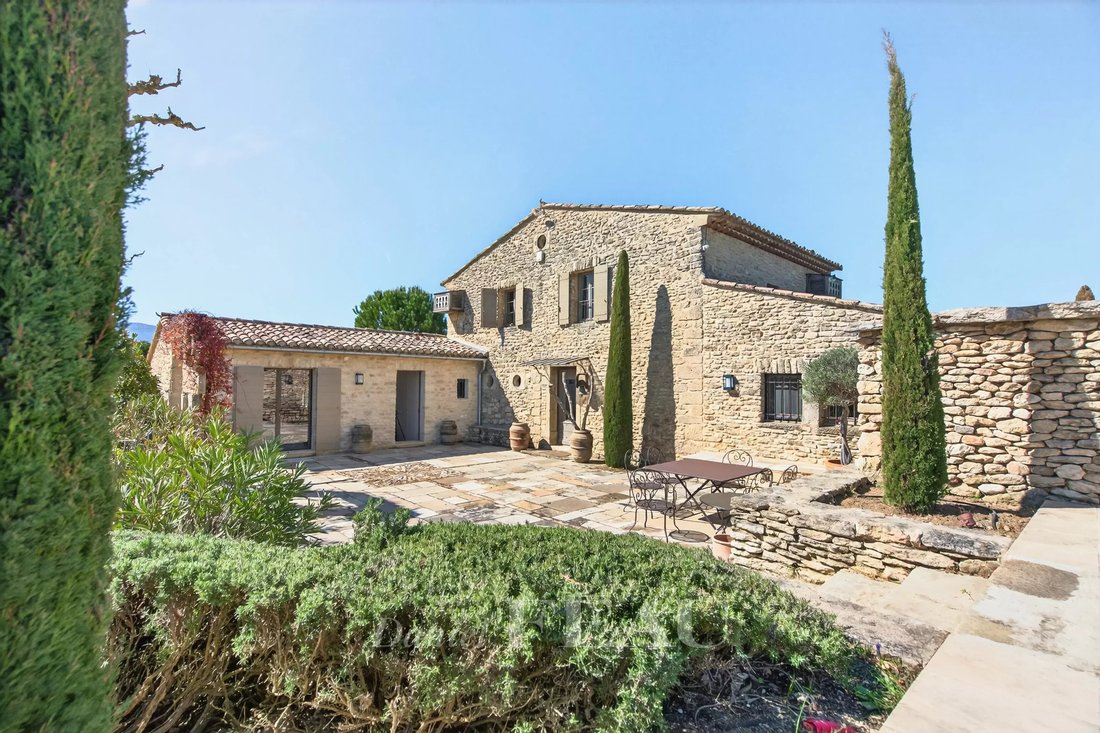 House in Gordes, Provence-Alpes-Côte d'Azur, France 1 - 17663830
