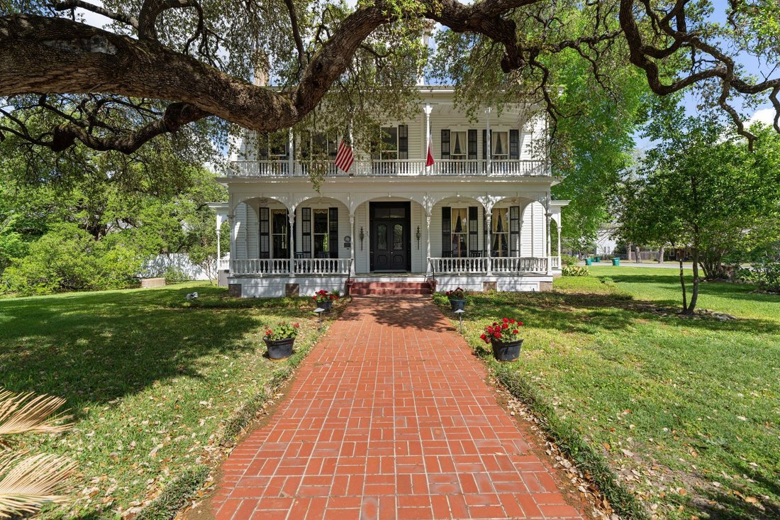 House in La Grange, Texas, United States 1 - 17664387