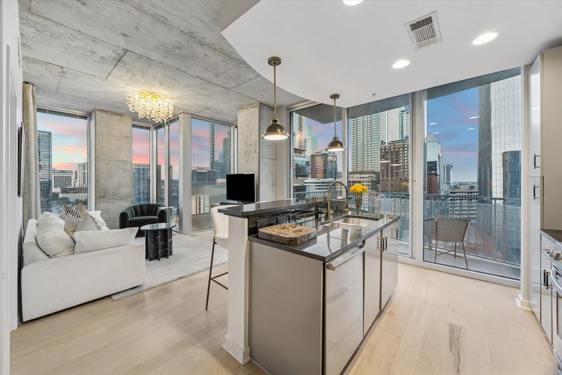 Condo in Austin, Texas, United States 2 - 17665696