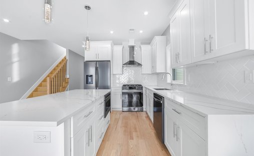 Condo in Bayonne, New Jersey, United States 1