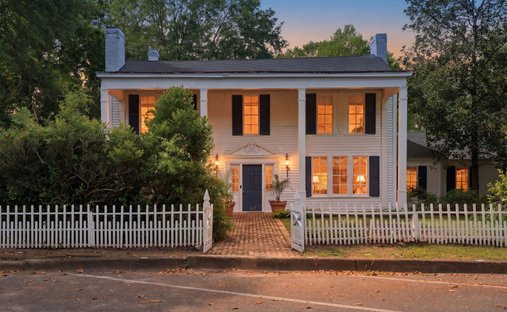House in Woodville, Texas, United States 1