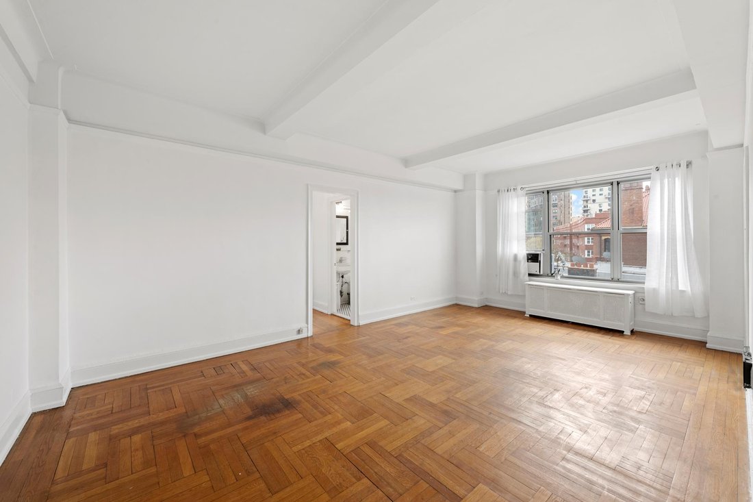 Co Op in New York, New York, United States 2 - 11921242