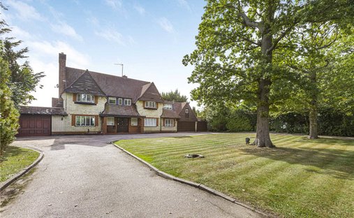 House in Cuffley, Northaw, England 1