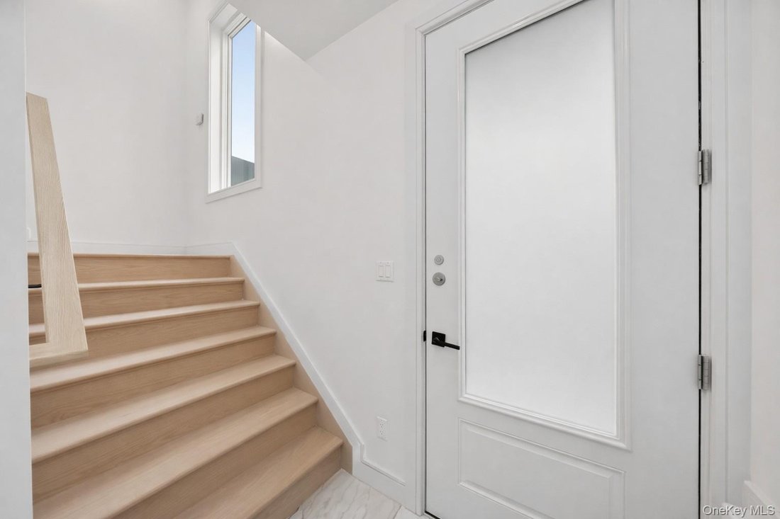 Condo in Airmont, New York, United States 4 - 17663022