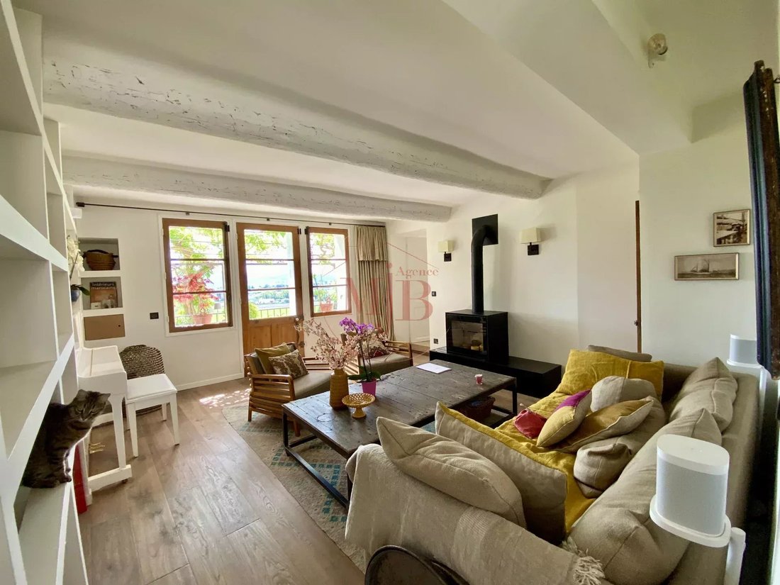 House in Cadenet, Provence-Alpes-Côte d'Azur, France 3 - 17381452