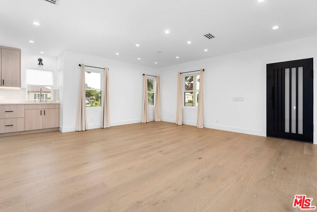 House in Los Angeles, California, United States 4 - 17666659