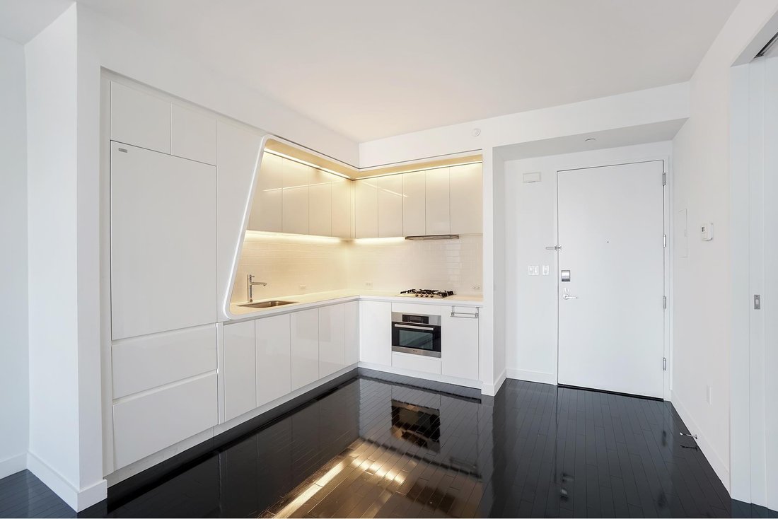 Condo in New York, New York, United States 2 - 13801808