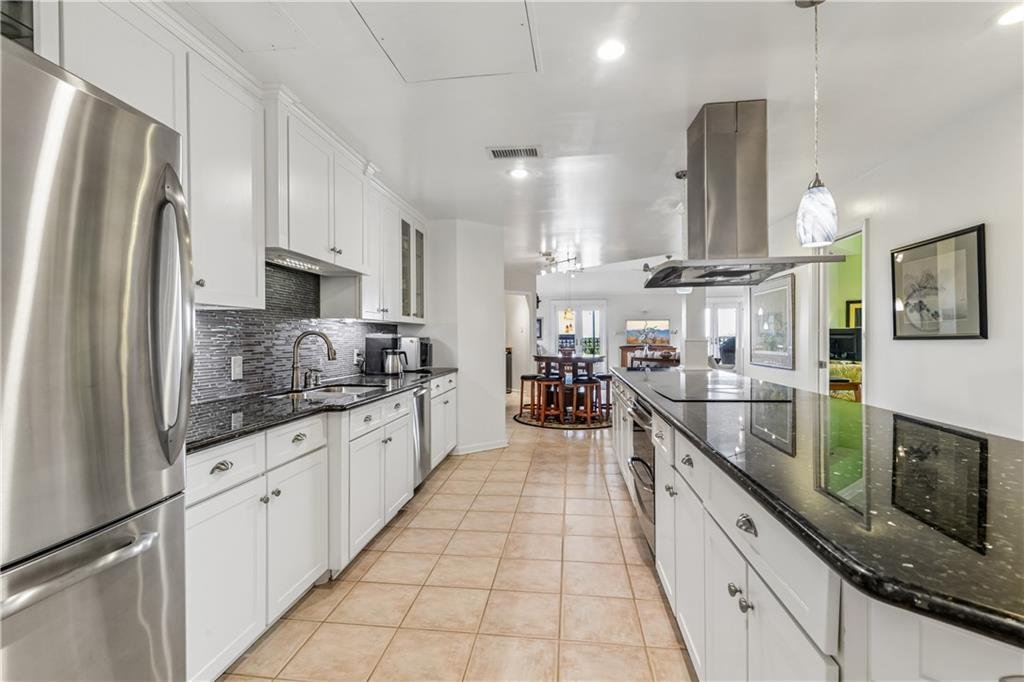 Condo in New Orleans, Louisiana, United States 5 - 17662977