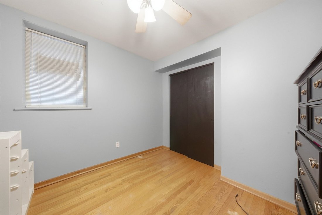 Chicago, Illinois, United States 5 - 17666218