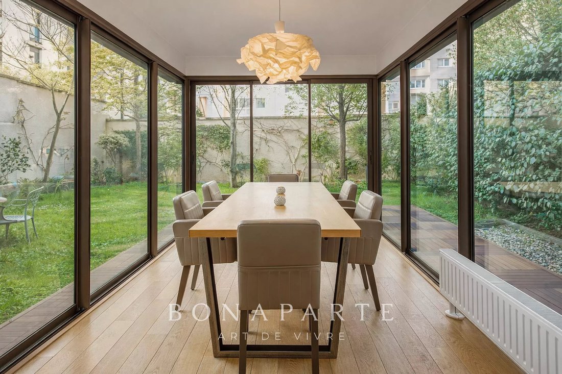 Apartment in Vaillant-Sembat, Boulogne-Billancourt, France 1 - 17663986