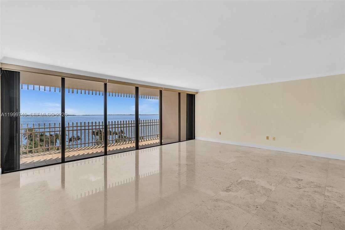 Condo in Miami, Florida, United States 4 - 17665230